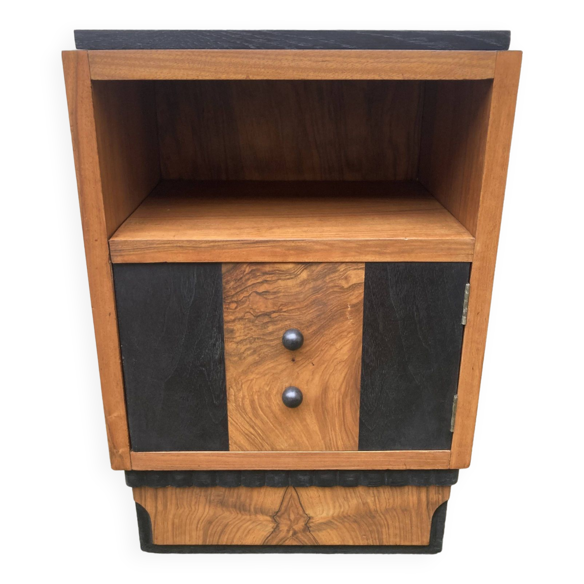 Art deco bedside