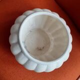 Vintage crackled effect ceramic