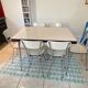 Table formica et ses 6 chaises