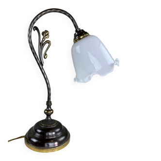 Antique tulip lamp