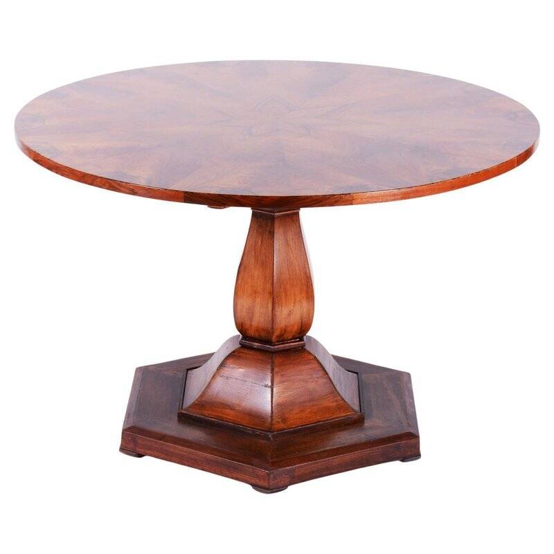 Biedermeier Dining Table in Walnut, Czechia, 1830s