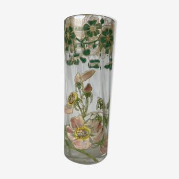 Enamelled glass with flowers