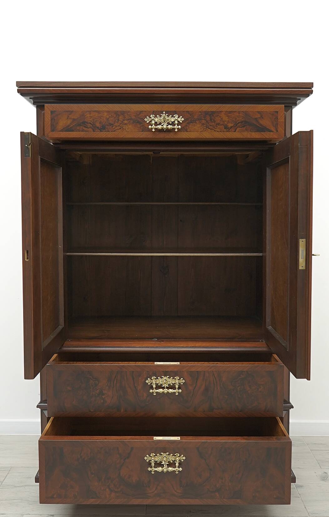 Old chest of drawers/lingerie. After professional renovation.