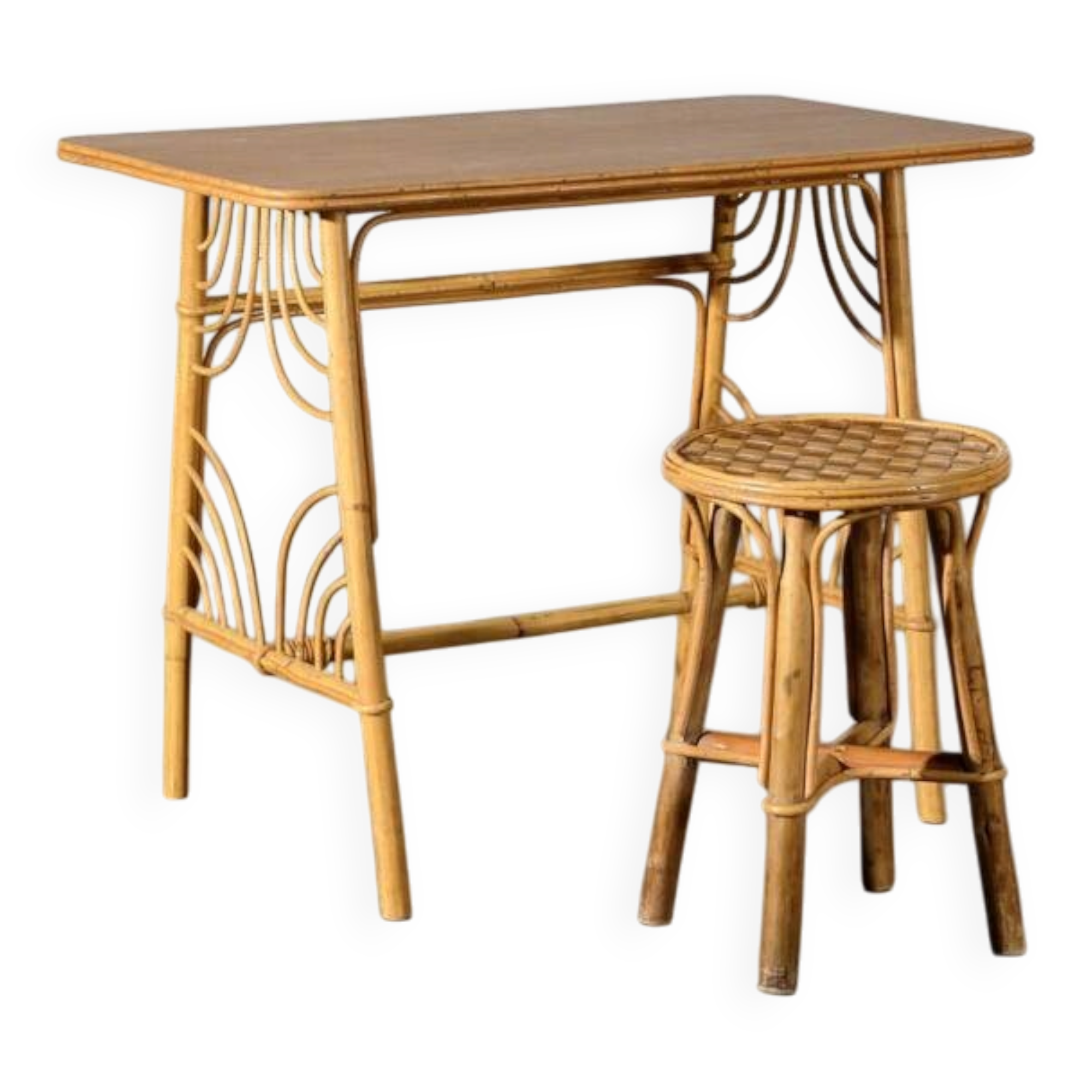 Wood and rattan desk and its seat