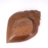 Centerpiece, wooden fruit bowl in the shape of a shell