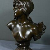 Bronze “Capture”, signed E.Villanis – Late 19th century