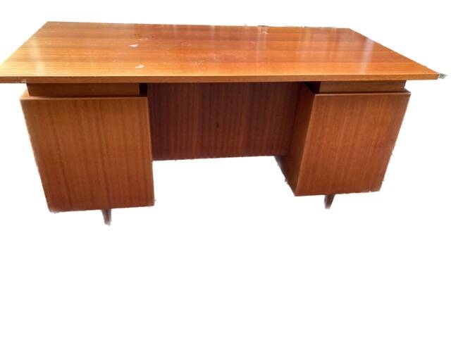 Burwood and Atlar desk
