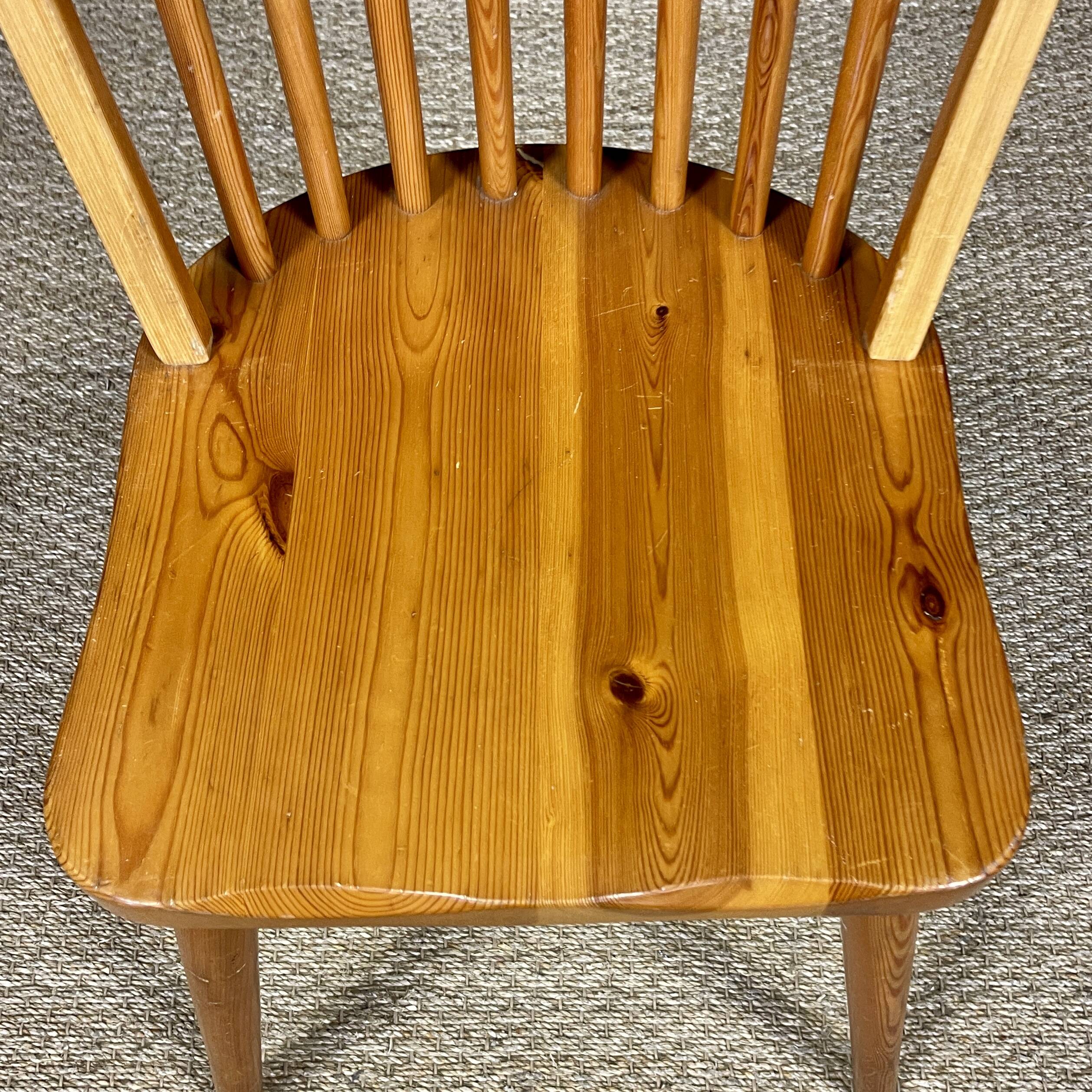 Set of 6 solid pine chairs from the 80s