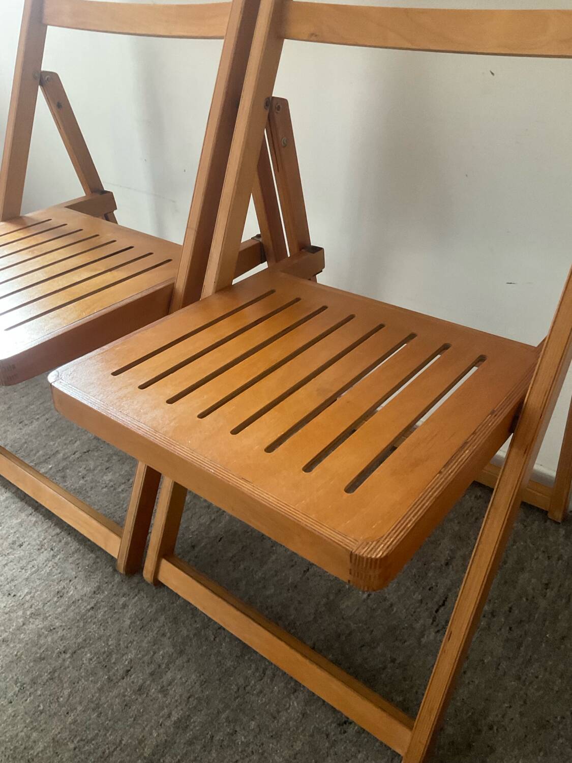 Pair of vintage folding chairs from the 70s-80s
