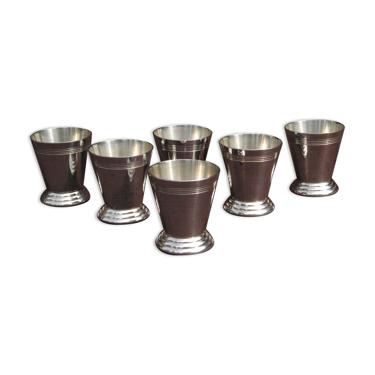 Set 6 coquetiers or Art Deco liquor cups in silver metal