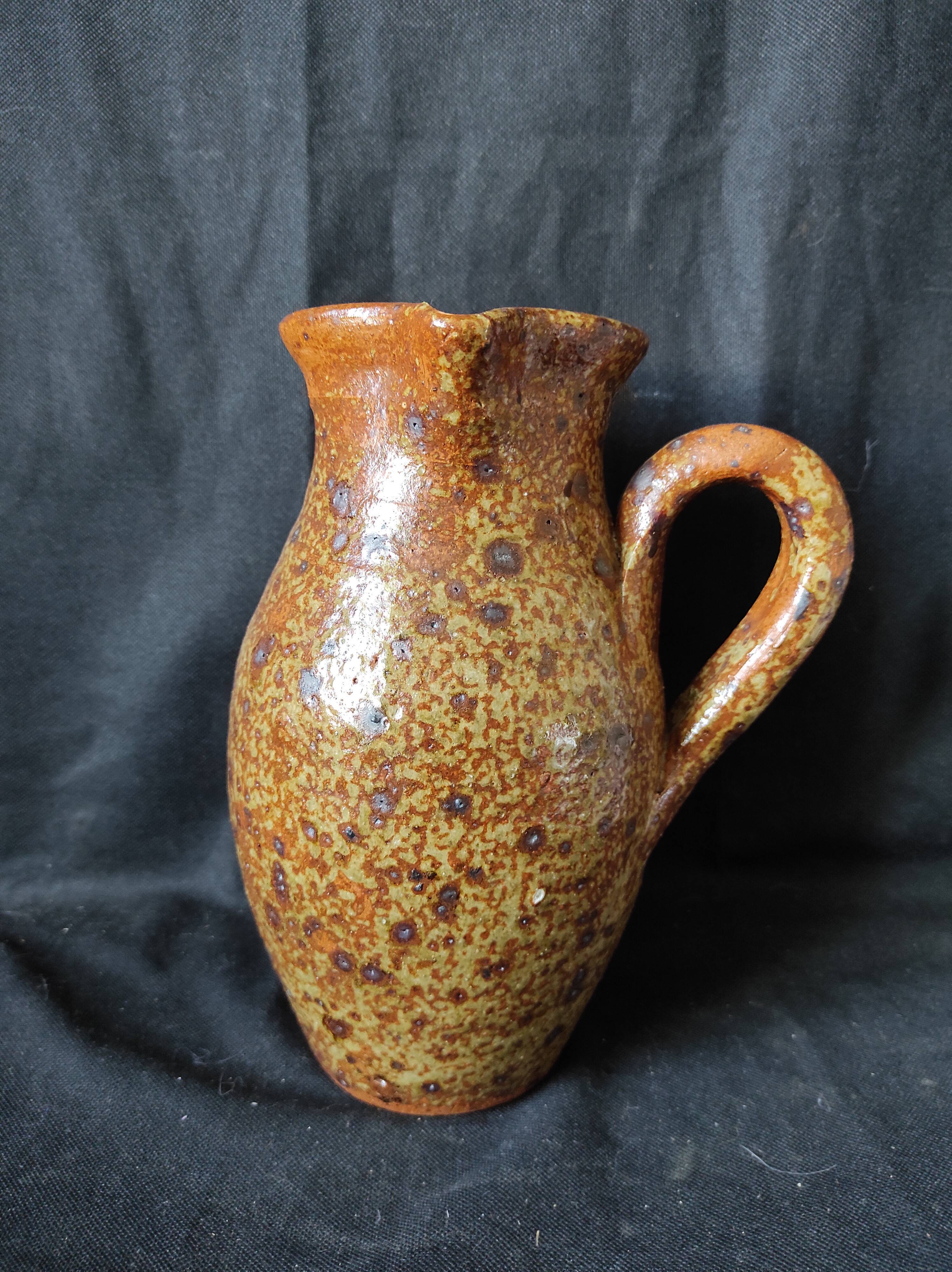 The terminal/jug in pyrite gres