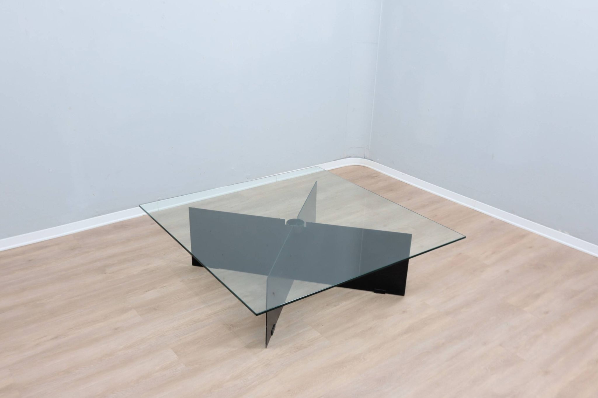 Grande table basse des années 80, design personnalisé par Helg & Albini Studio