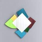 Miroir coloré de forme irrégulière