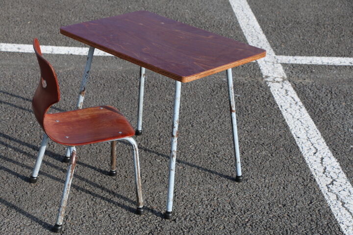 Bureau et chaise enfant galvanitas oosterhout