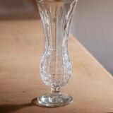 Petit vase en verre blanc ciselé « Émilie »