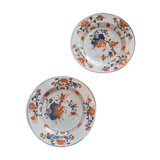 Blue and red floral pattern plates