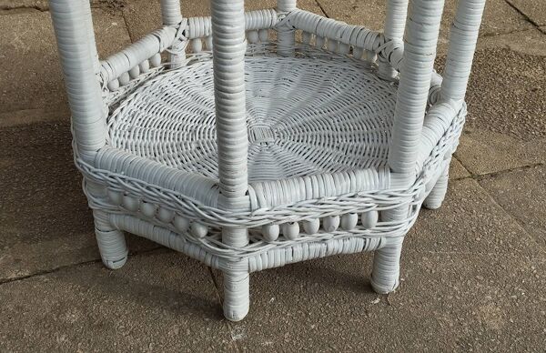 Table basse ronde en rotin blanc