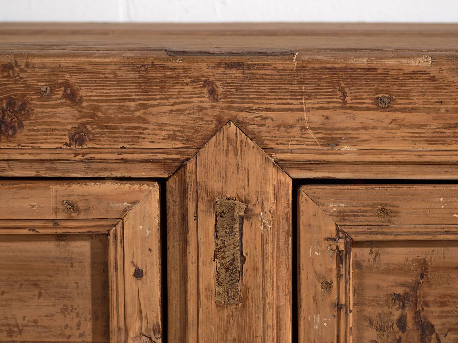 Old entrance buffet (c.1900)