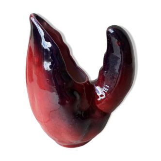 Crab claw pitcher