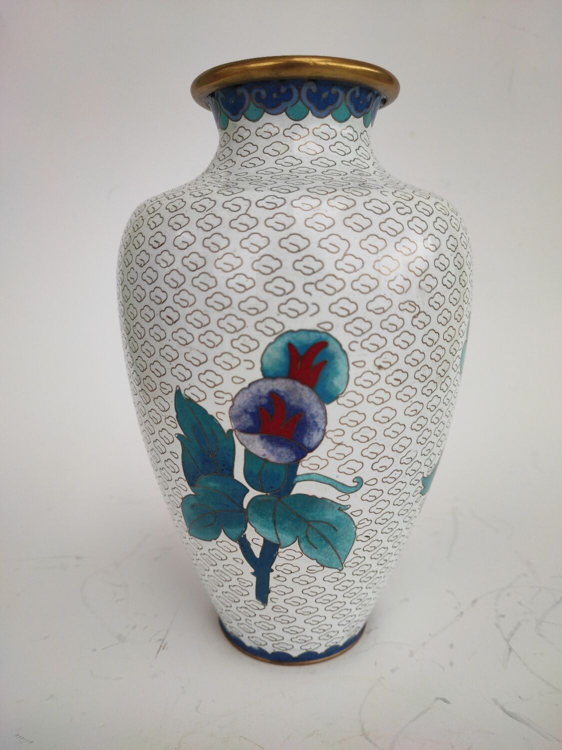 Vase cloisonné