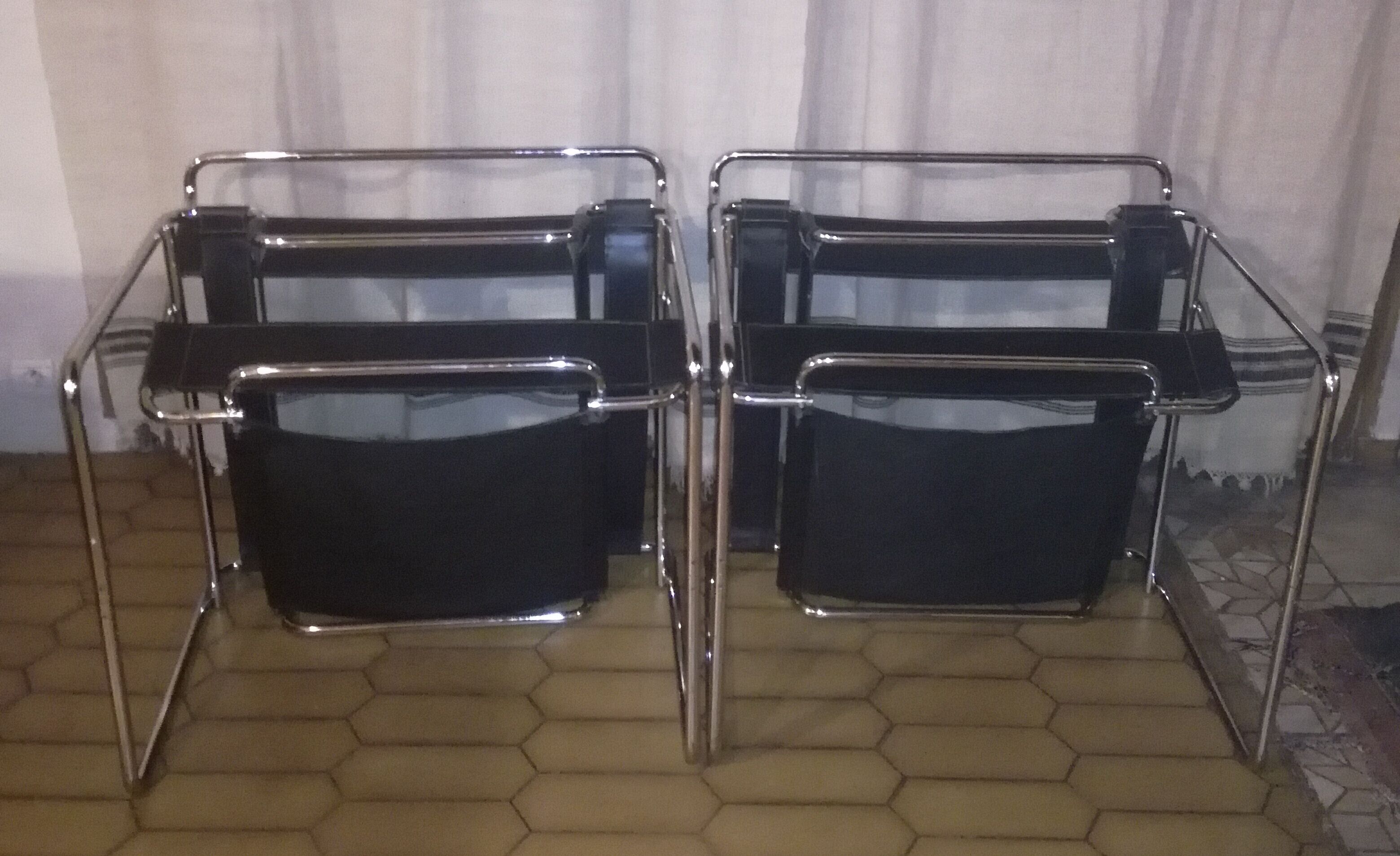 Pair of leather armchairs Breuer model B3