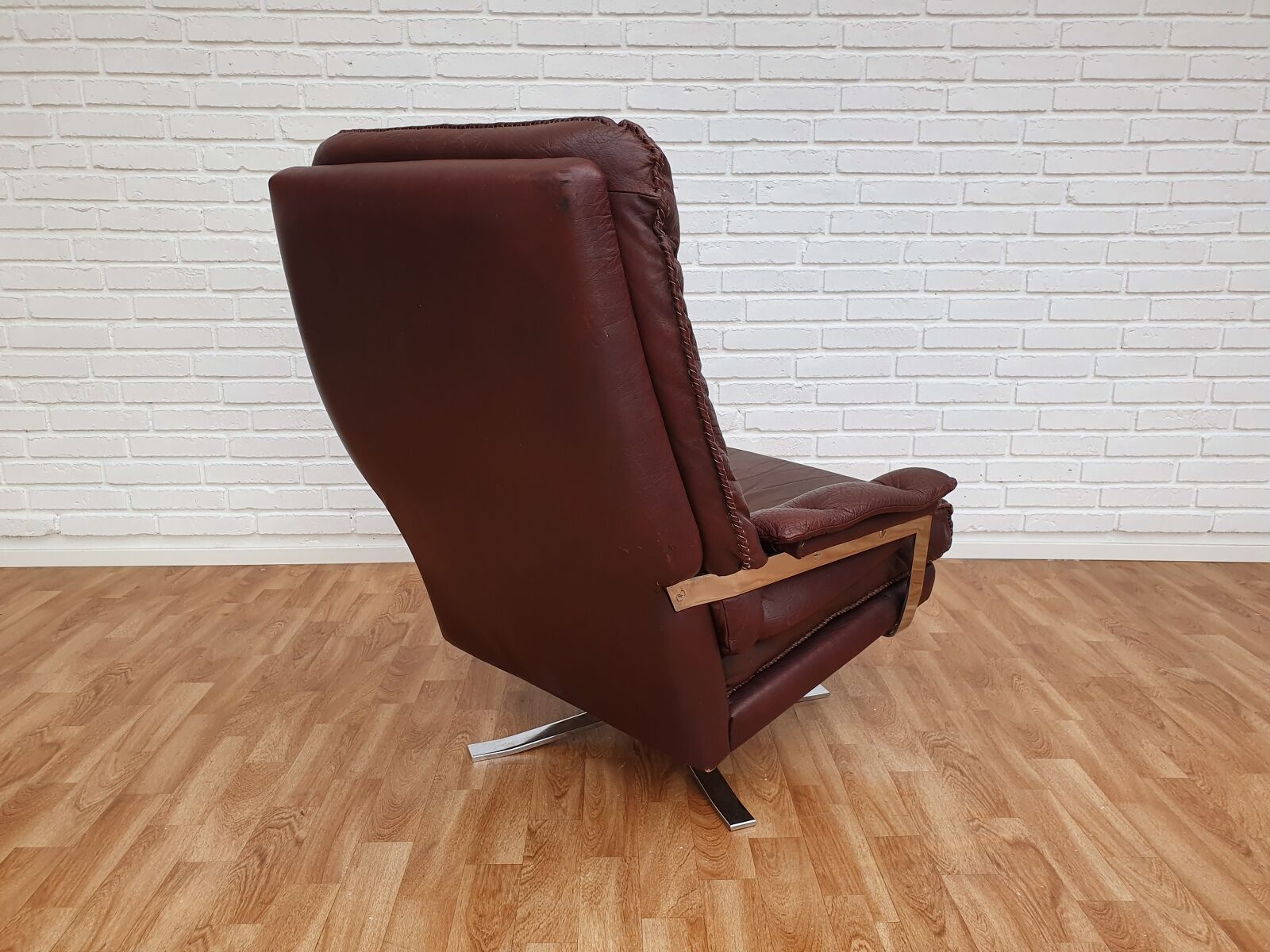 Fauteuil suédois Arne Norell des années 70