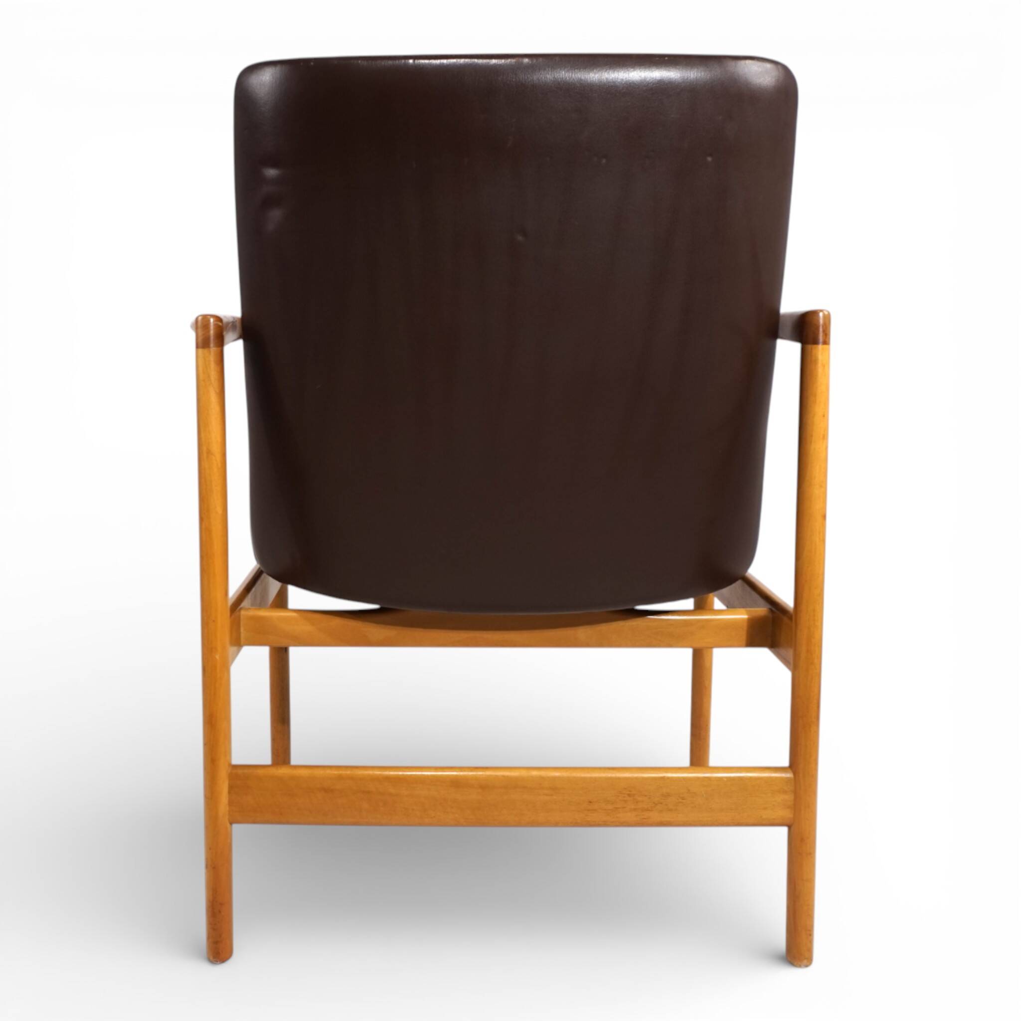 Fröscher leather armchair by Ib Kofod-Larsen, 1960