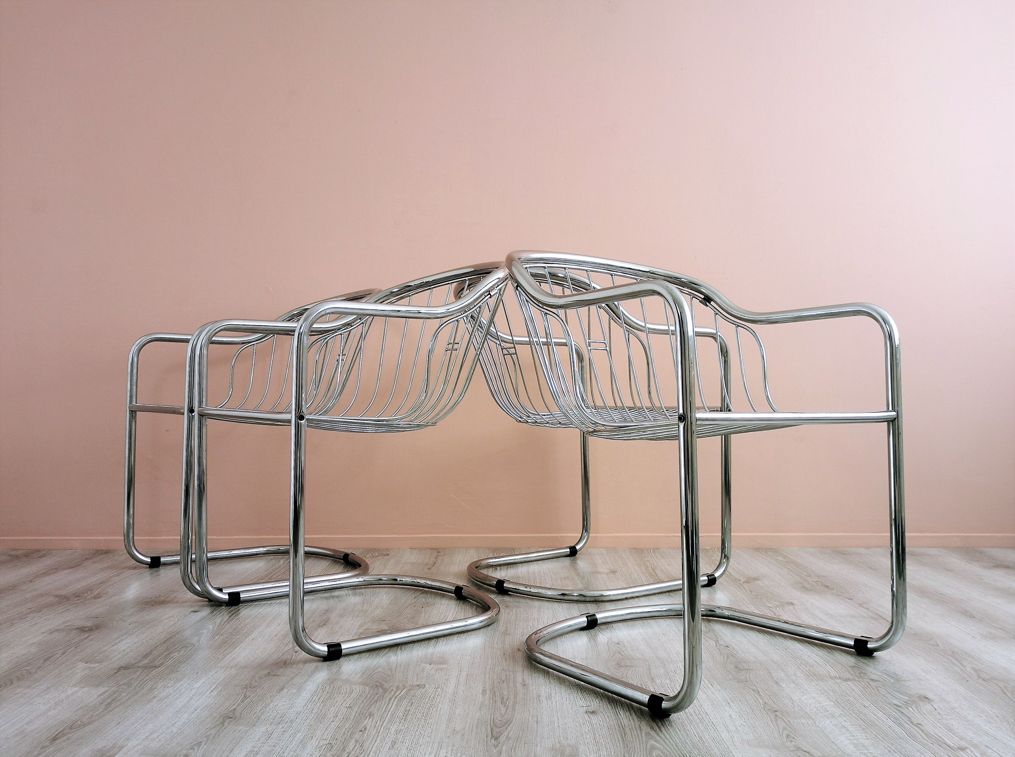 Set of 4 chrome wire dining chairs