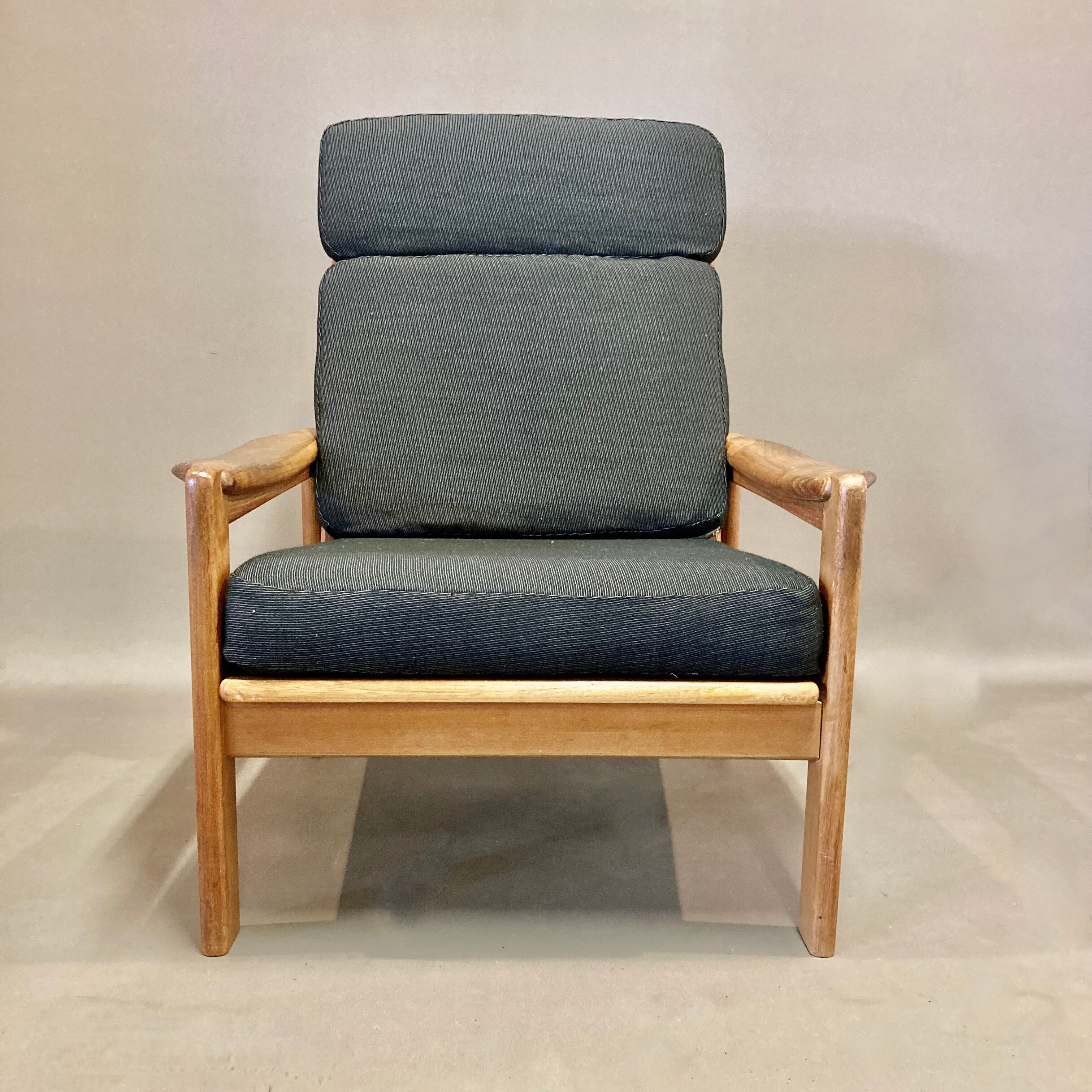 Teak and linen armchair Scandinavian design 1950.