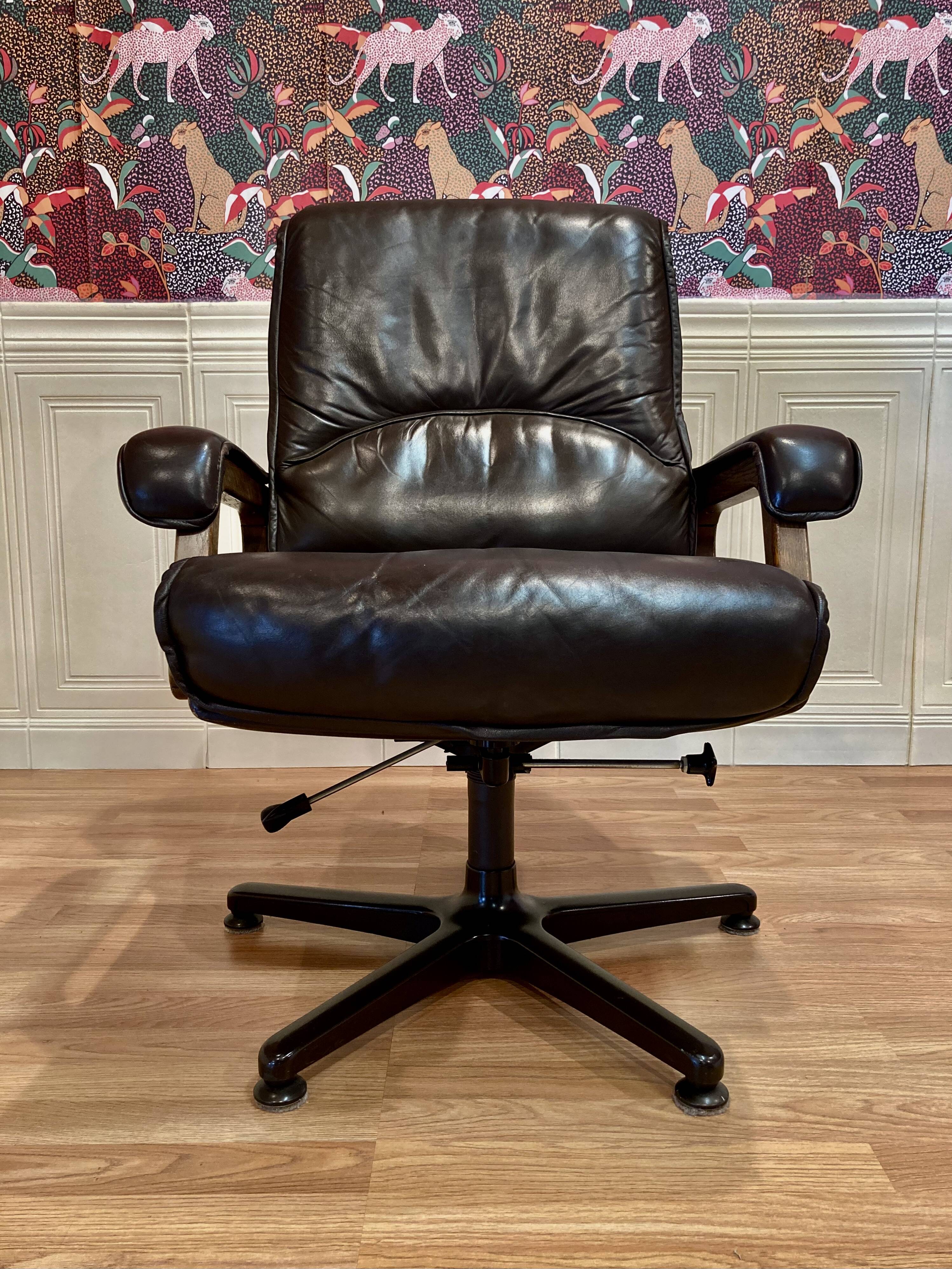 Armchair and its ottoman "Drabert" for "Gerd Lange" design 1960.