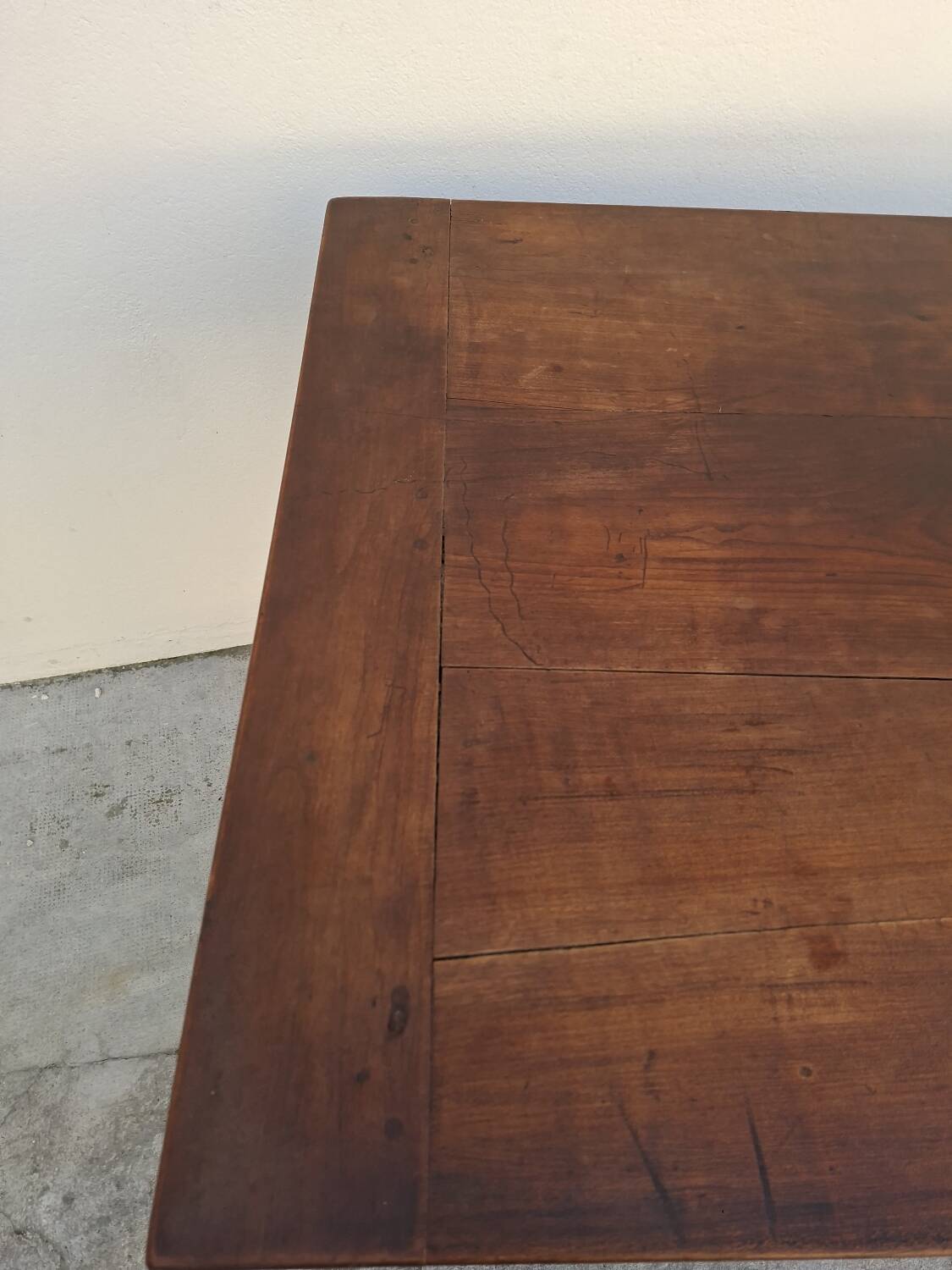 Rustic monastery farmhouse table, antique, 19th century, made of walnut.