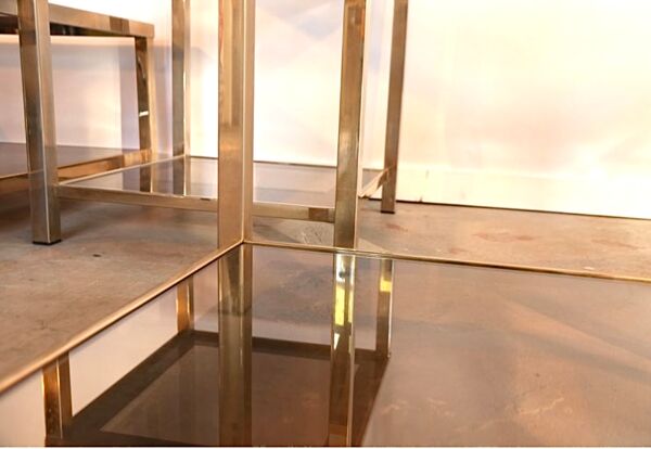 Set de 2 tables d’appoint ou d’extrémité plus table basse en or 23 carats