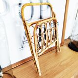 Magazine holder
