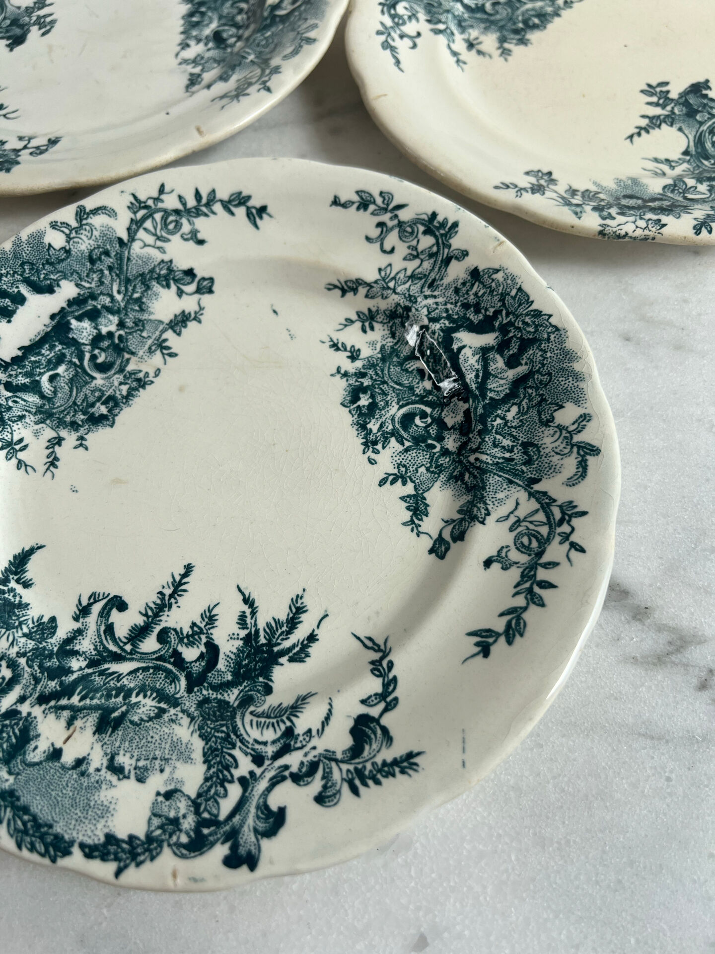 Set of 3 dessert plates in ironstone 20cm