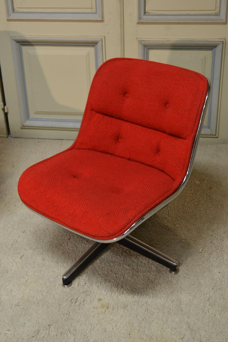 Pair of chairs of Charles Pollock for Knoll