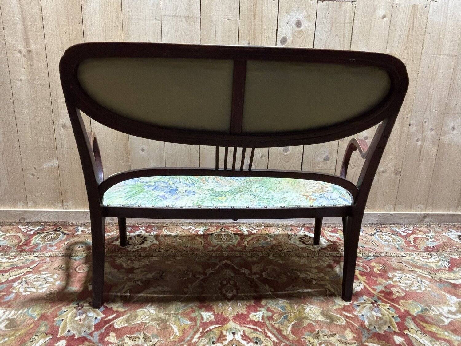 Thonet bench in mahogany