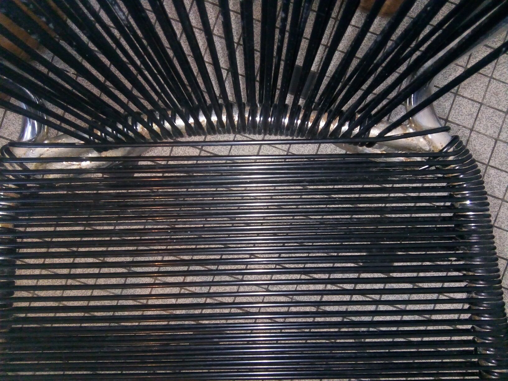 Set of black scoubidou chairs