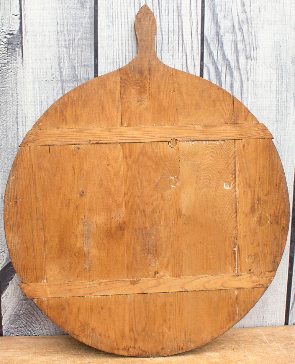 Old large round cutting board 73.5 x 59 cm