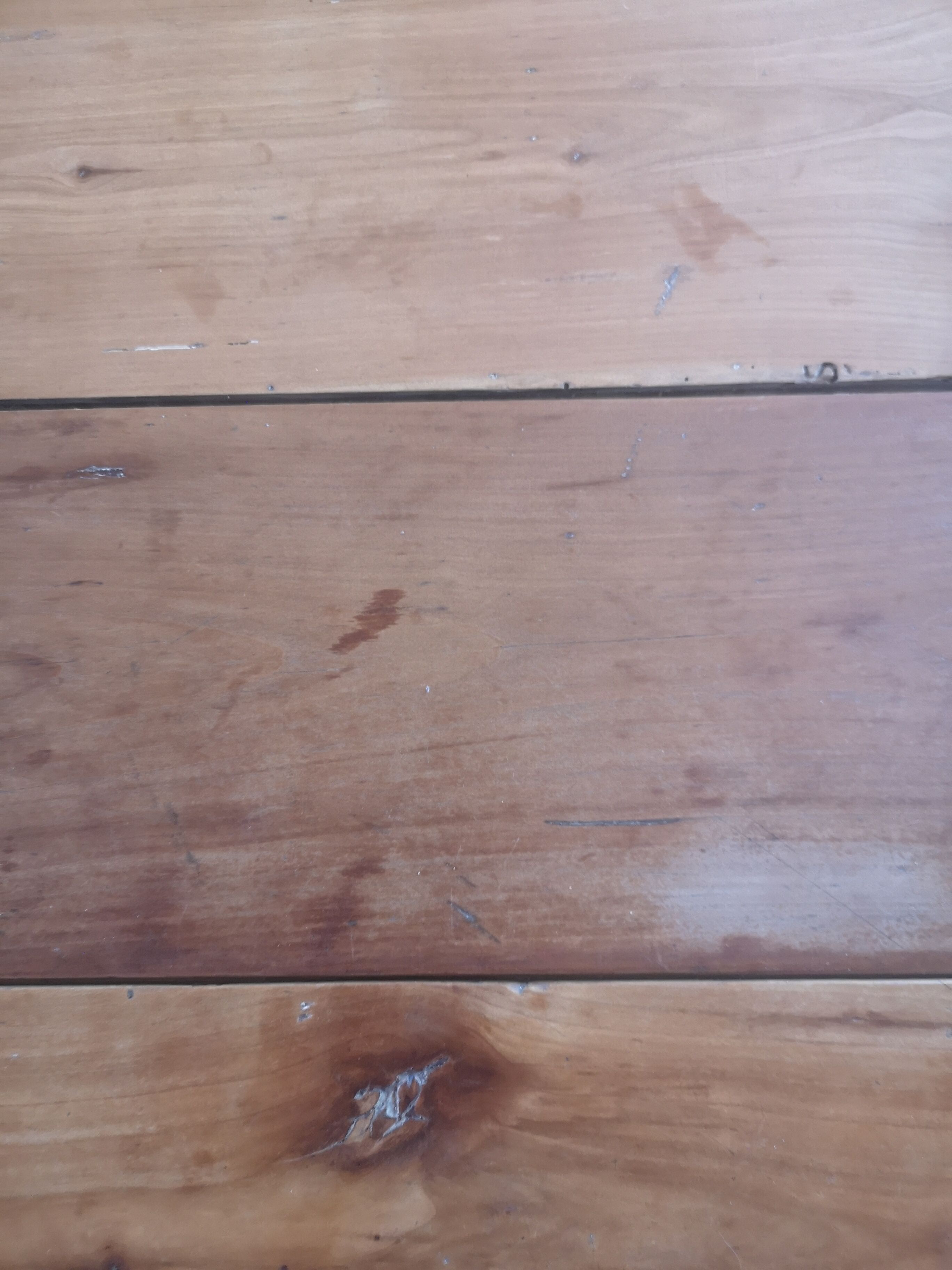 Table de ferme ronde D 130 cm
