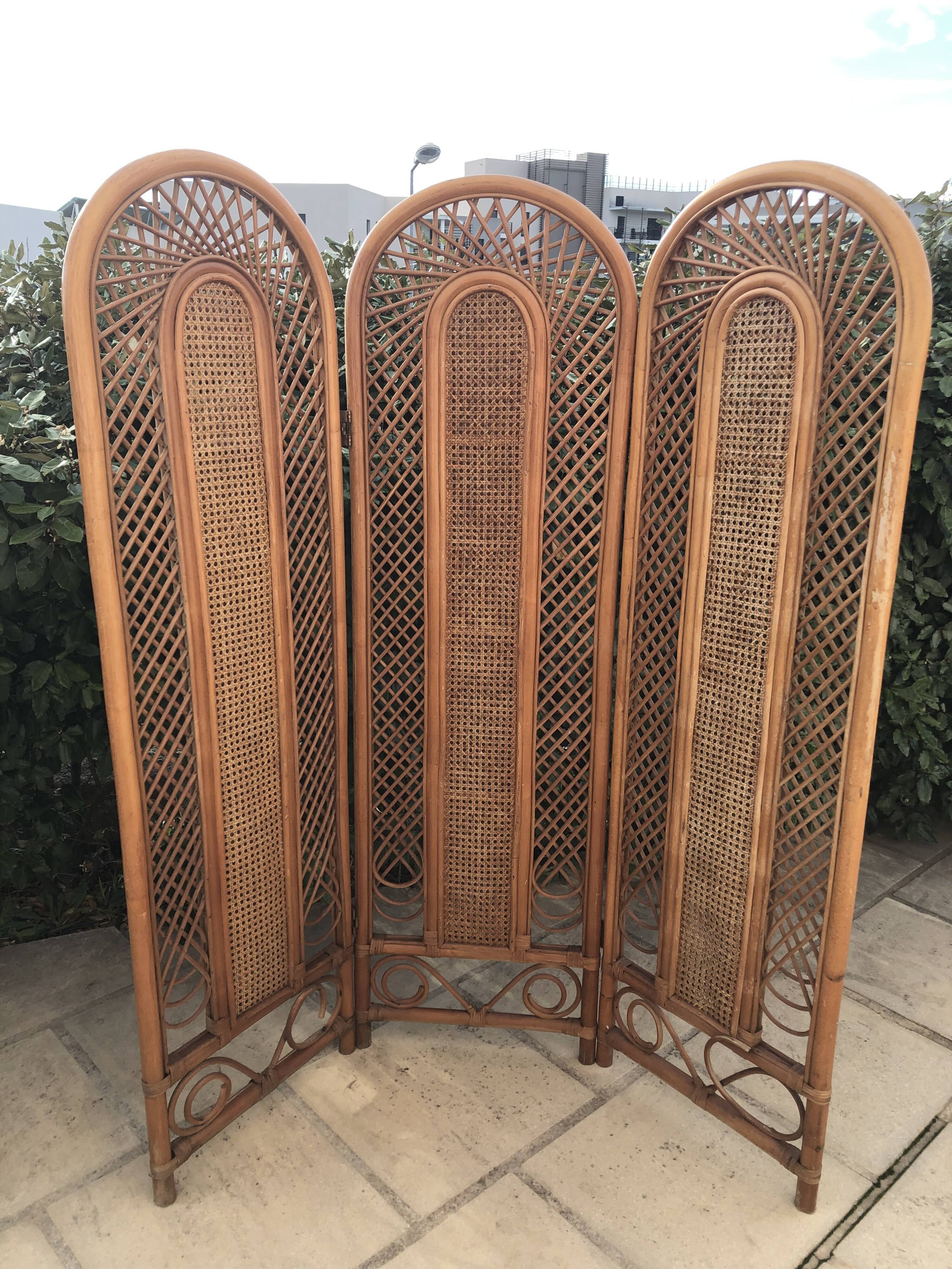 Rattan screen, bamboo and canning