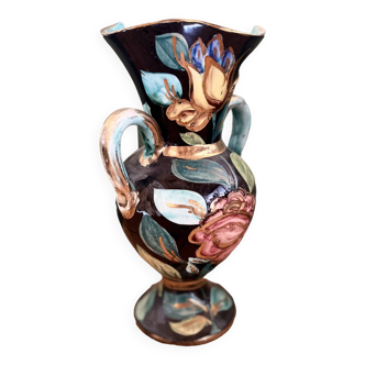 Vase à anse motif floral signé "Vallauris 610"