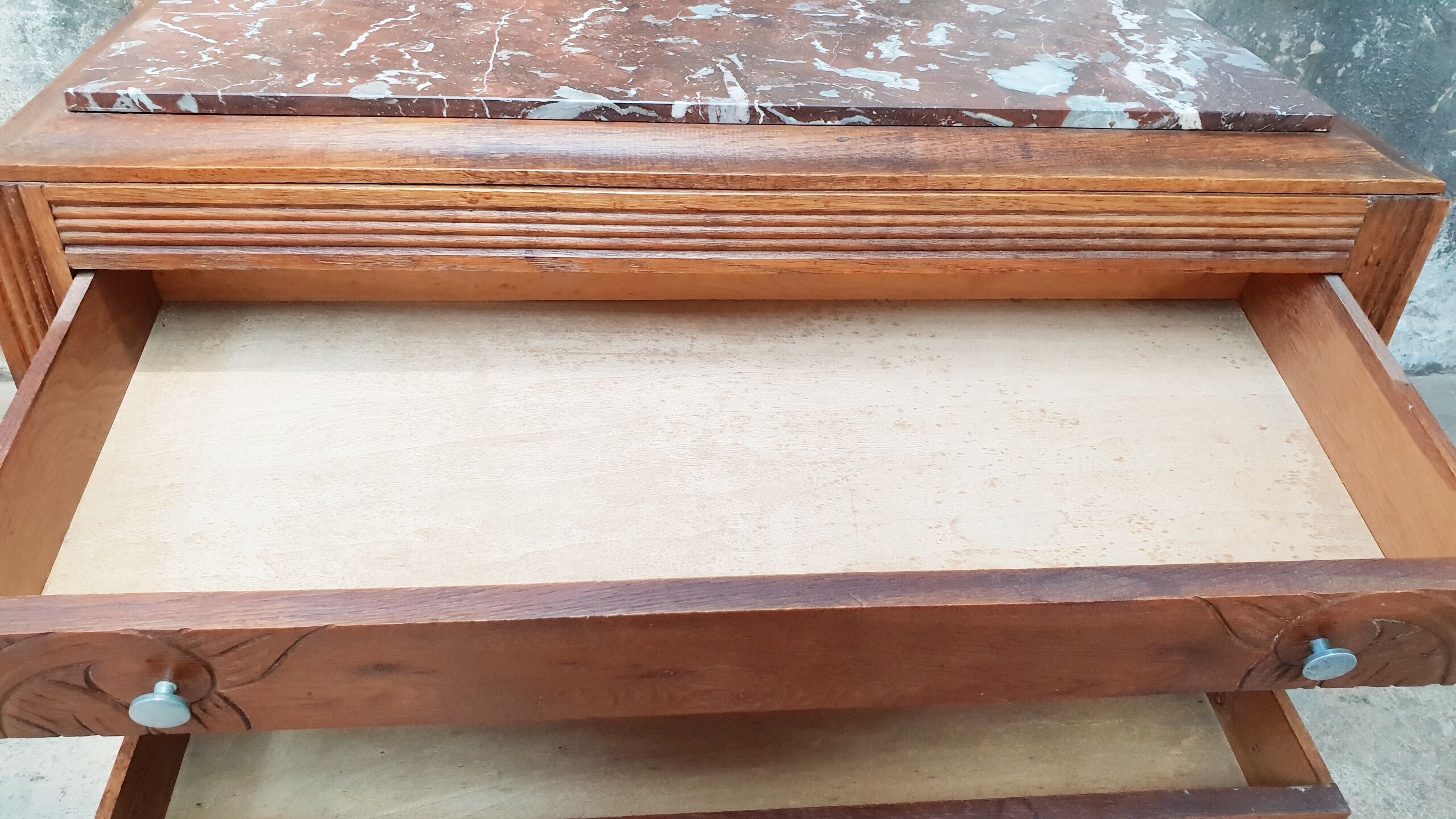 Commode vintage