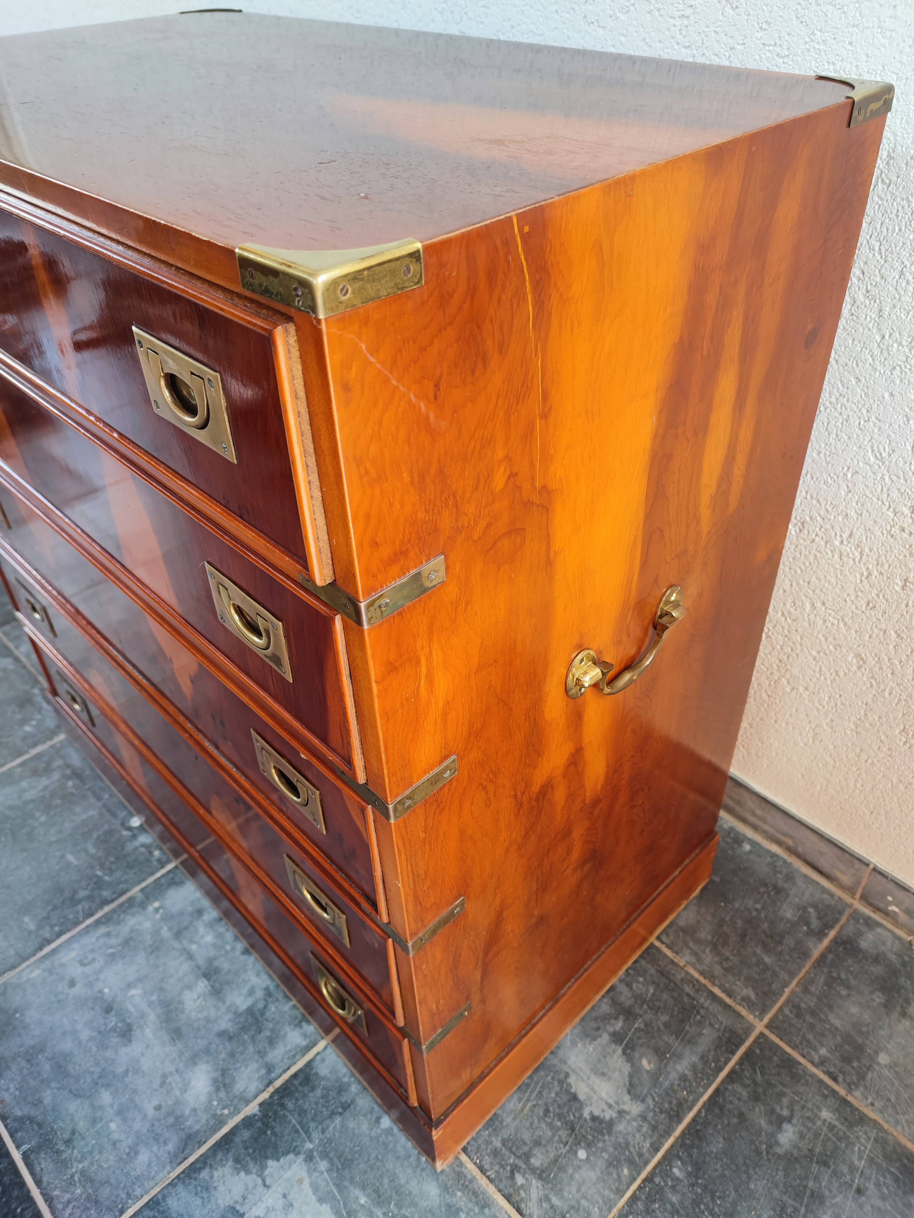 Military field dresser