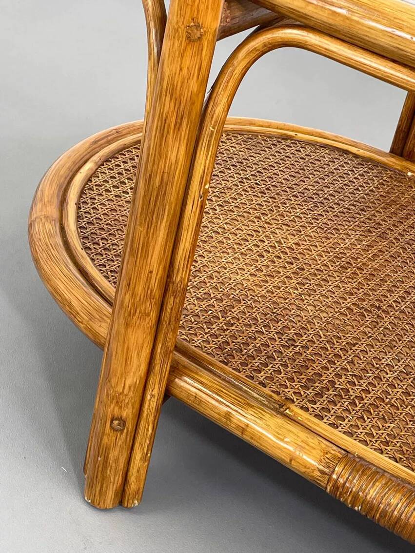 Vintage roasttan coffee table and glass top