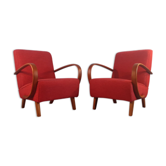 Pair of H262 armchairs by Jindrich Halabala, Czech Art Deco 1940s