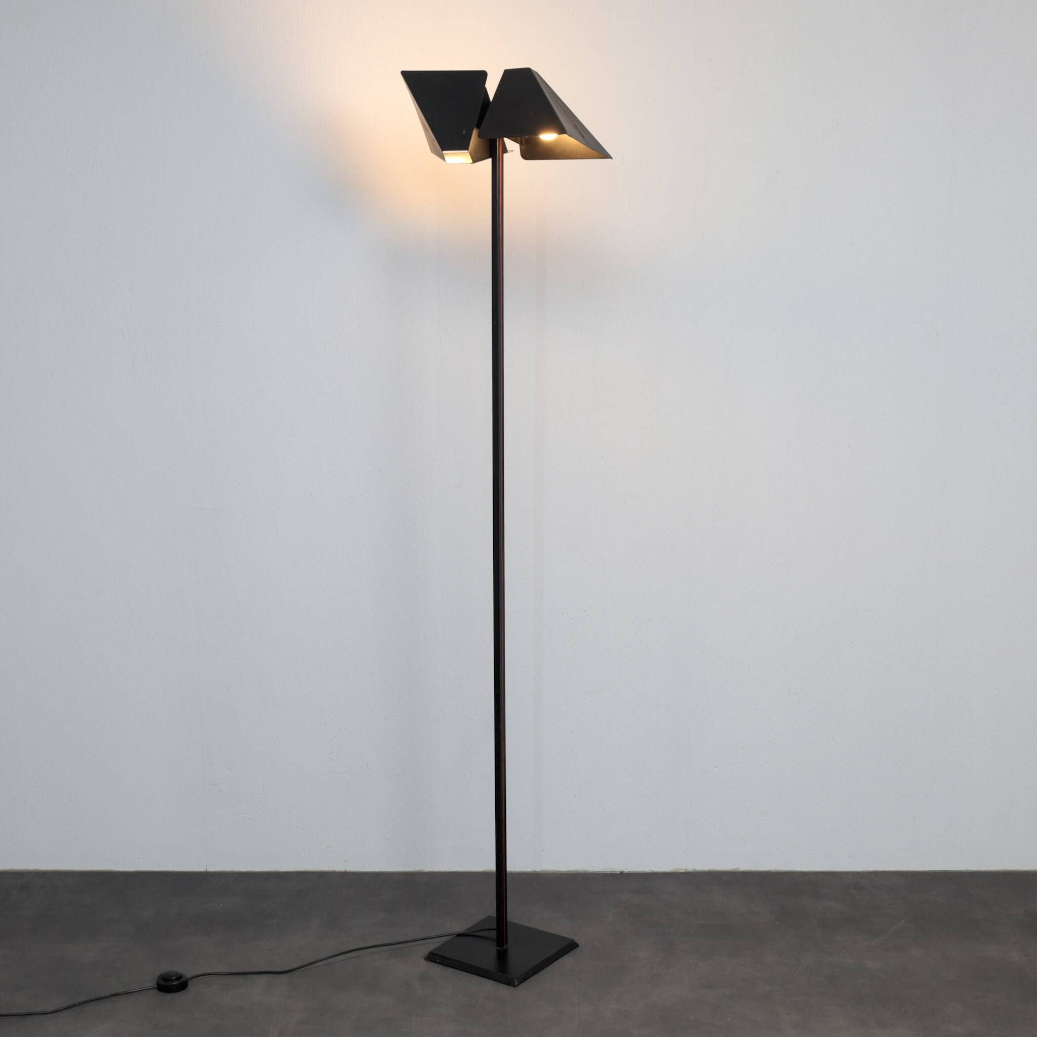 Rare Italian Floorlamp, 1980’s