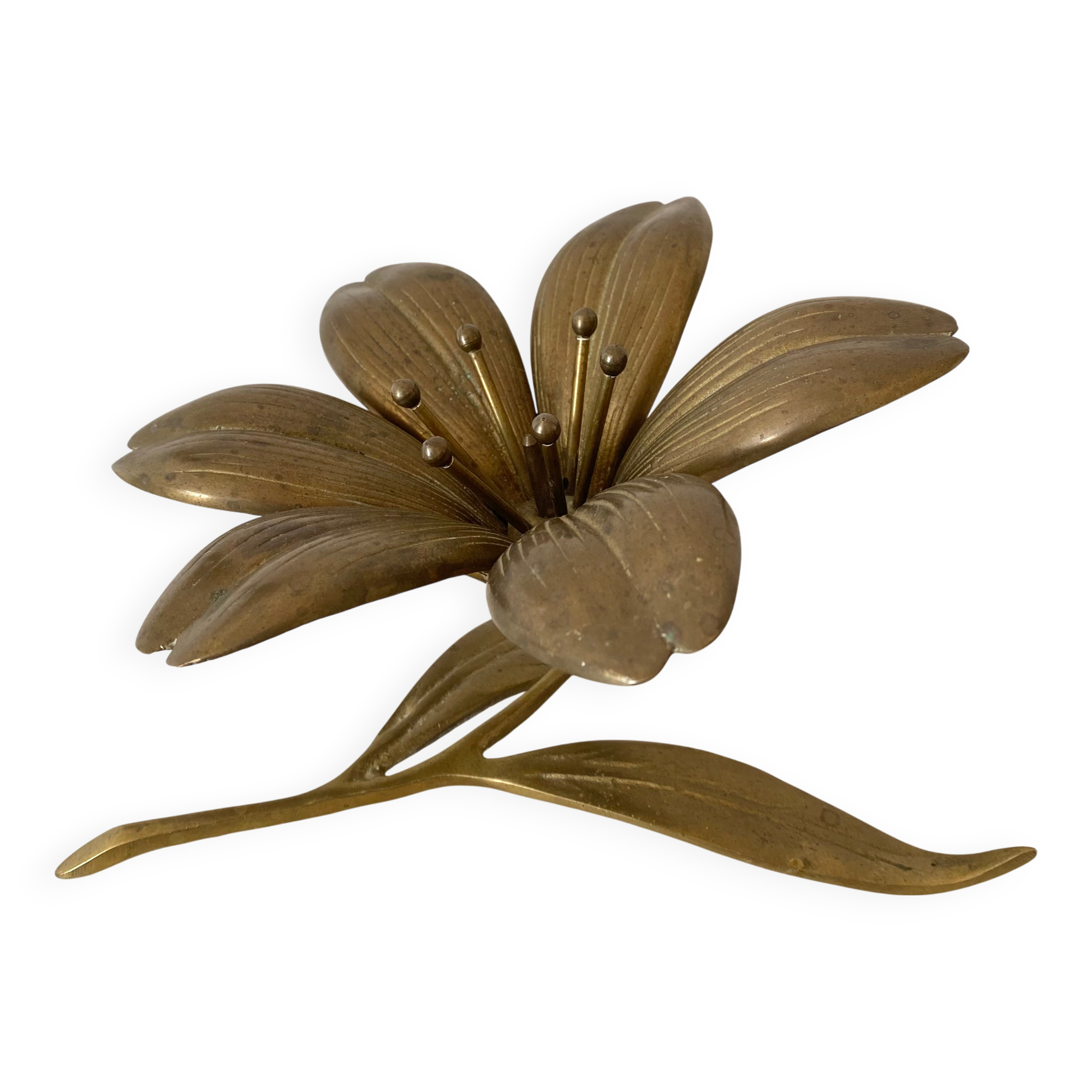 Fleur en laiton, cendrier pétales années 60-70
