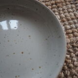 Set of 4 hollow plates in sandstone of the Marais