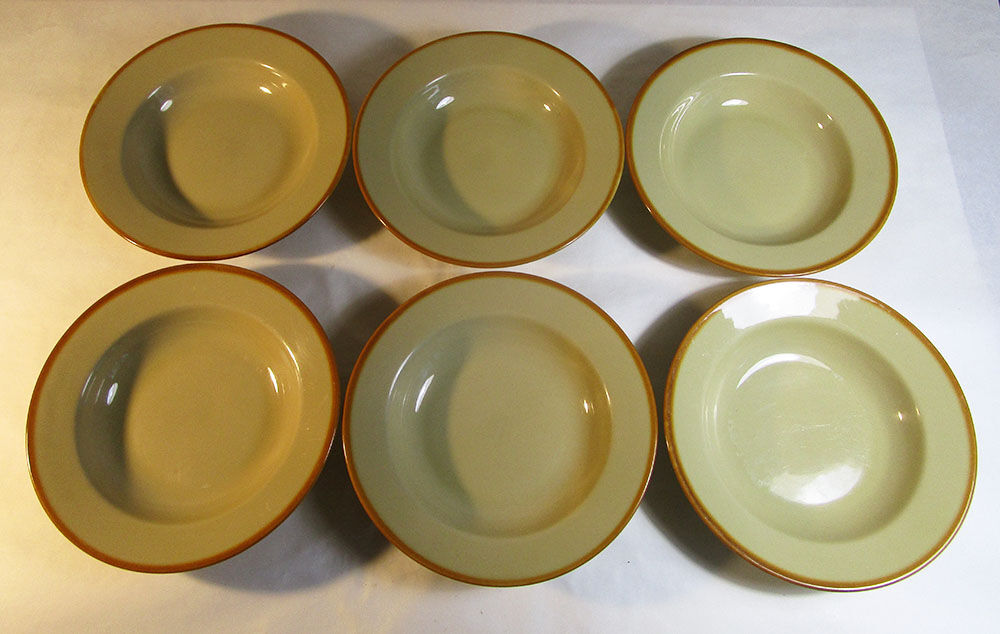 Hollow plates in brown sandstone