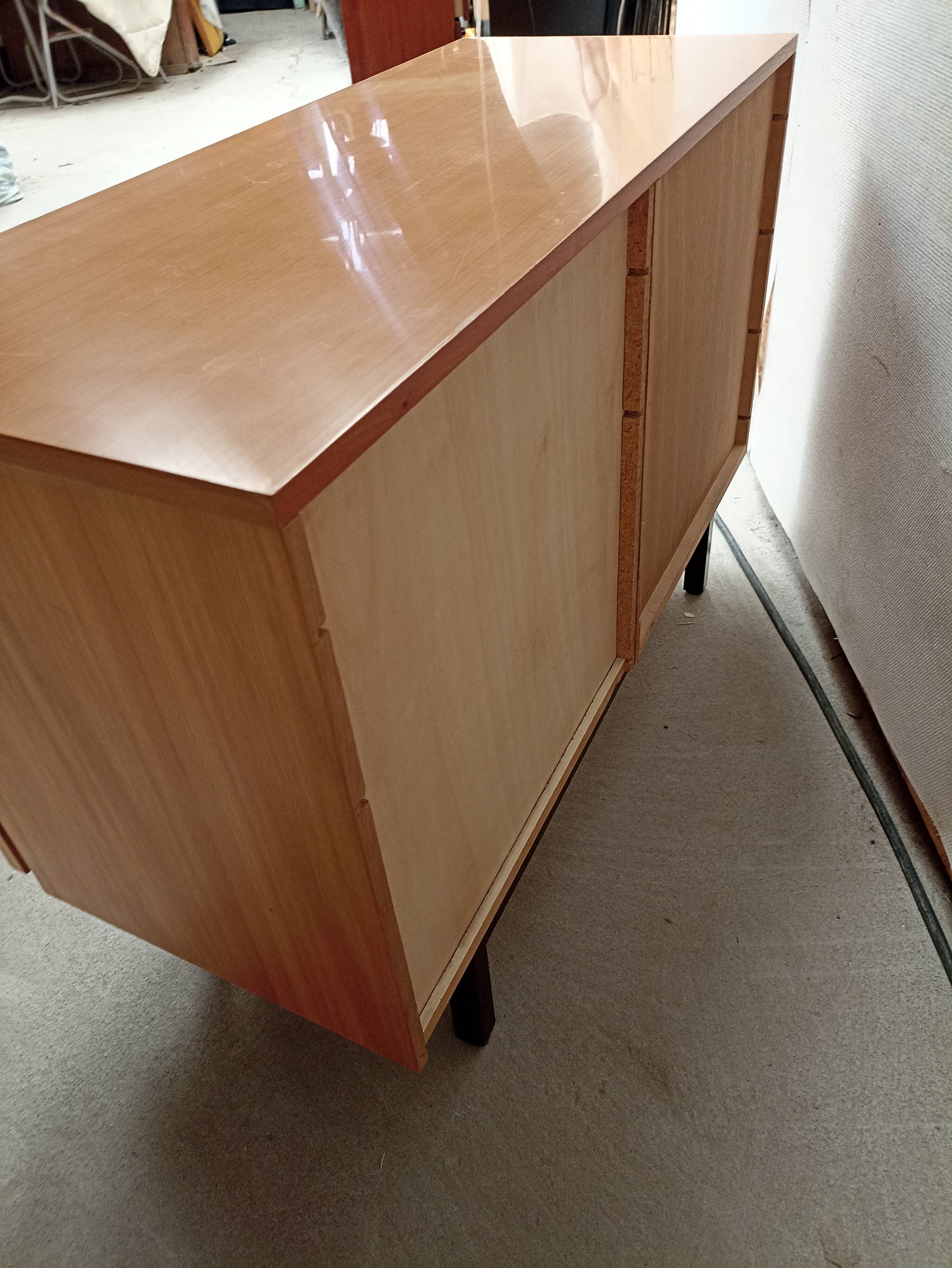 Commode vintage